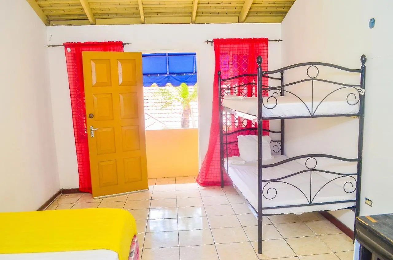 Reggae Hostel Ocho Rios