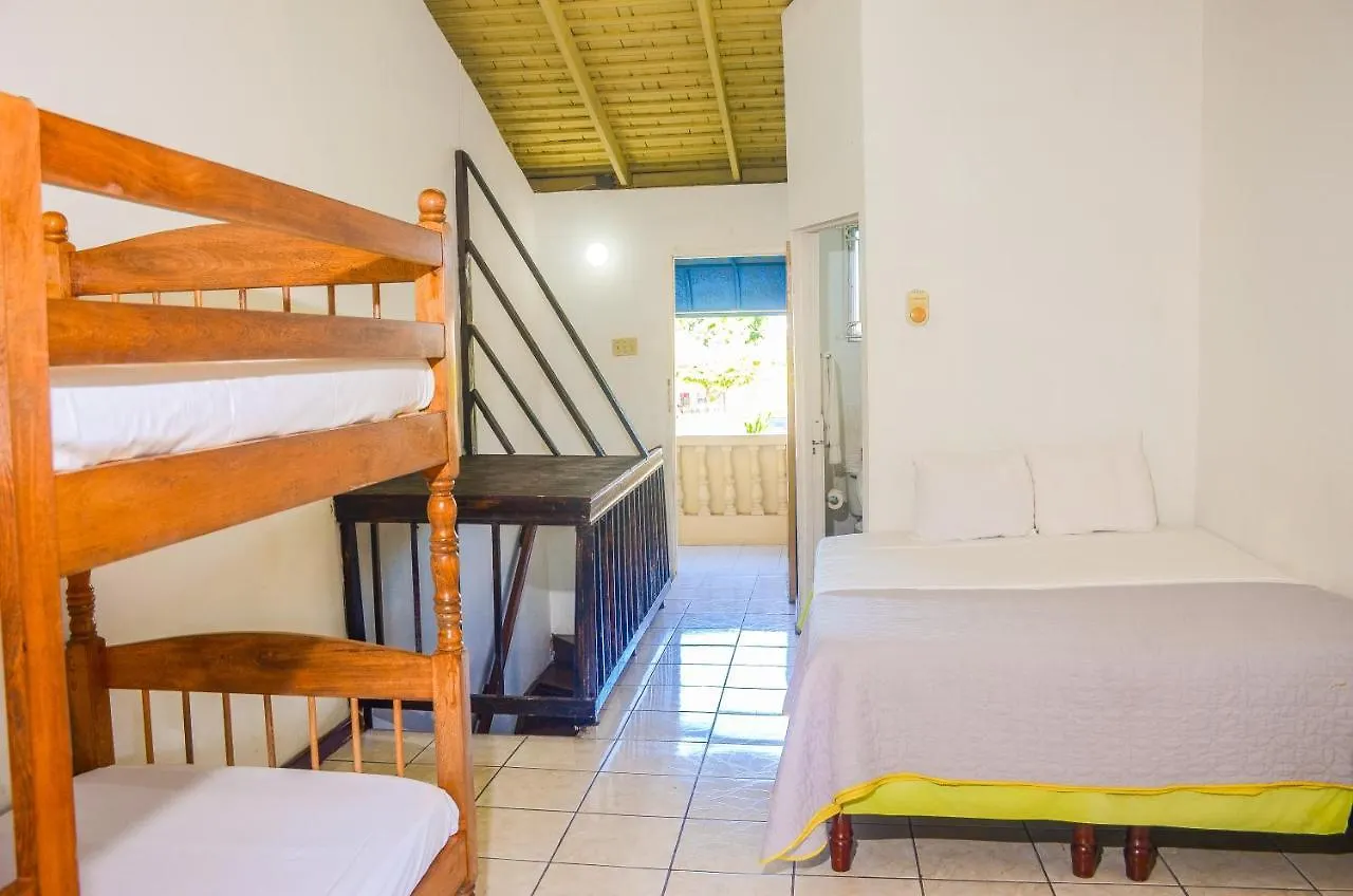 Reggae Hostel Ocho Rios