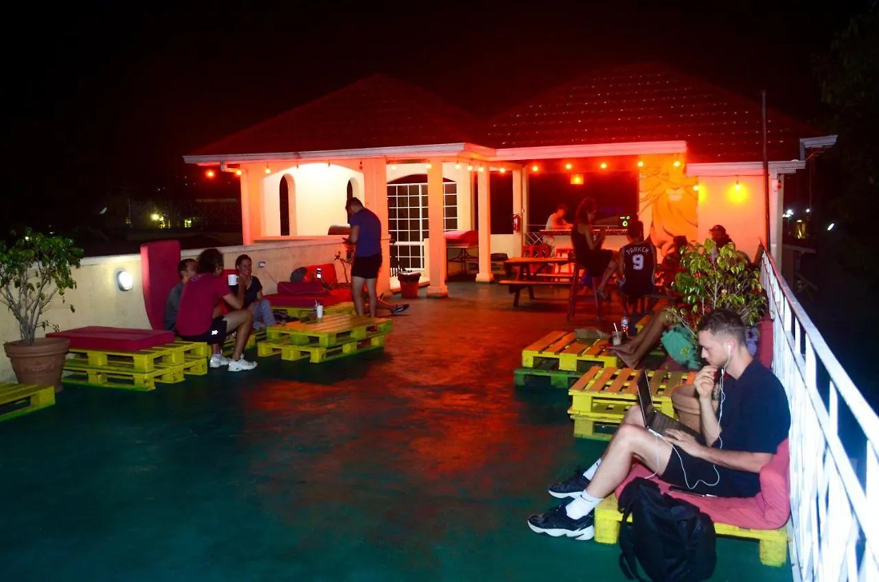Reggae Hostel Ocho Rios 0*,