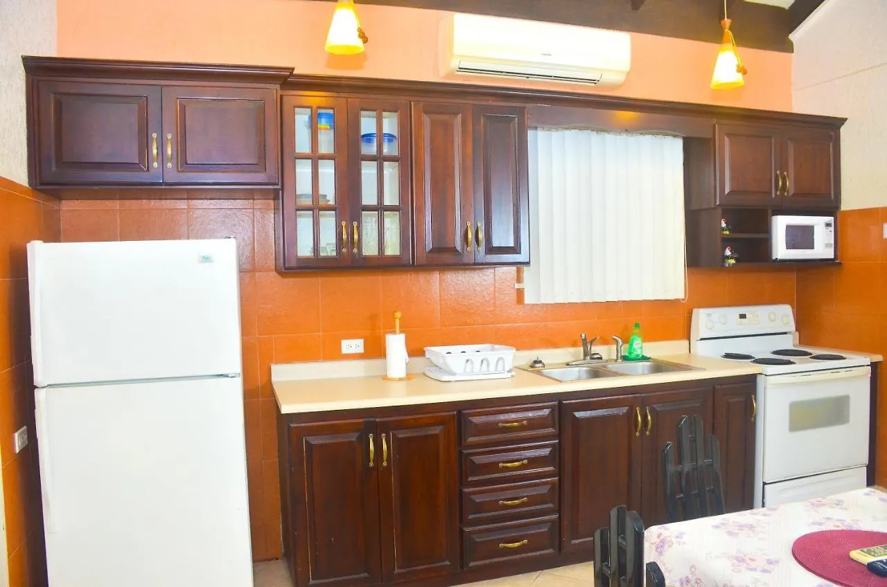 Reggae Hostel Ocho Rios
