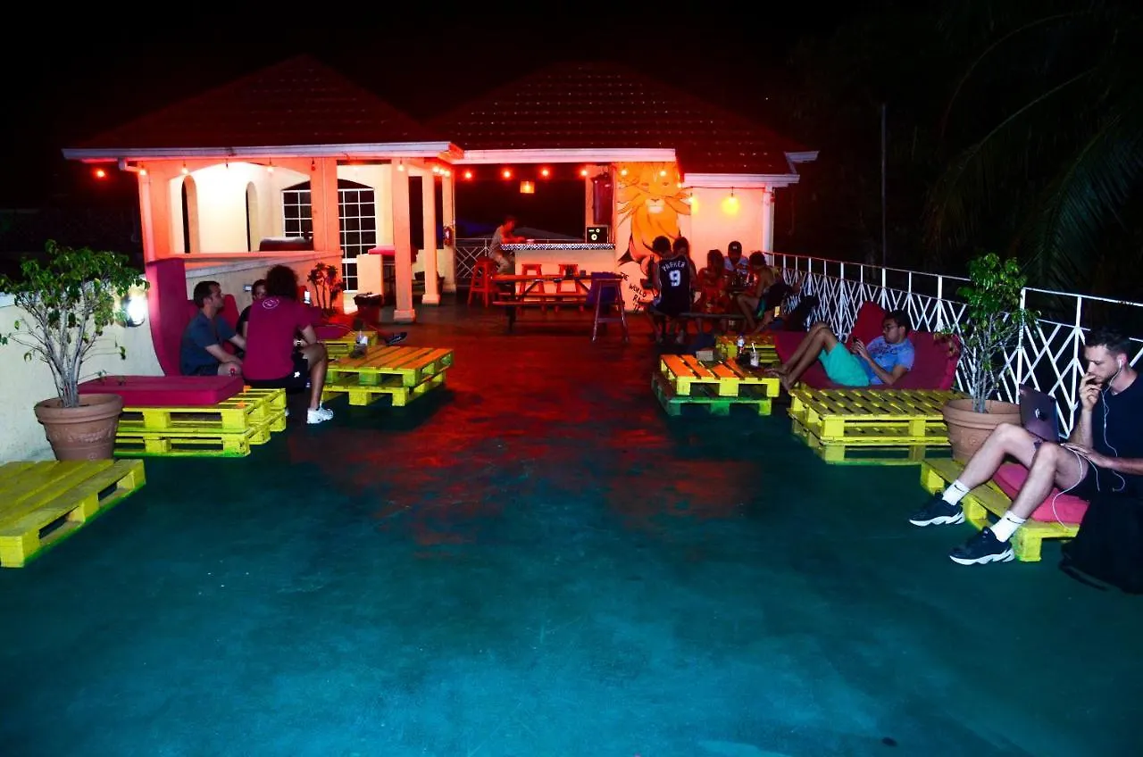 Reggae Hostel Ocho Rios Jamaica